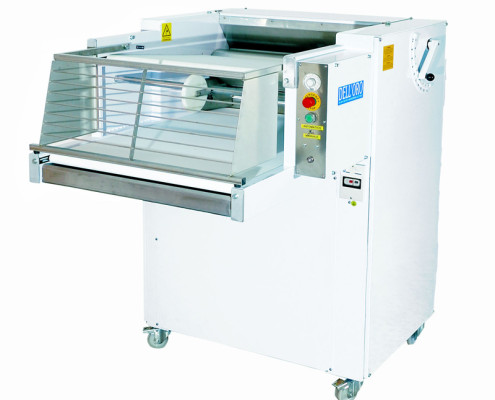 Automatic bread dough mills
