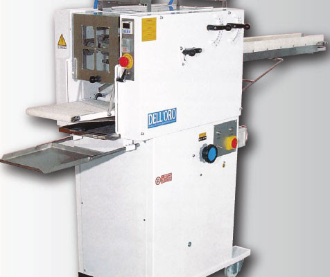 Automatic divider for soft dough